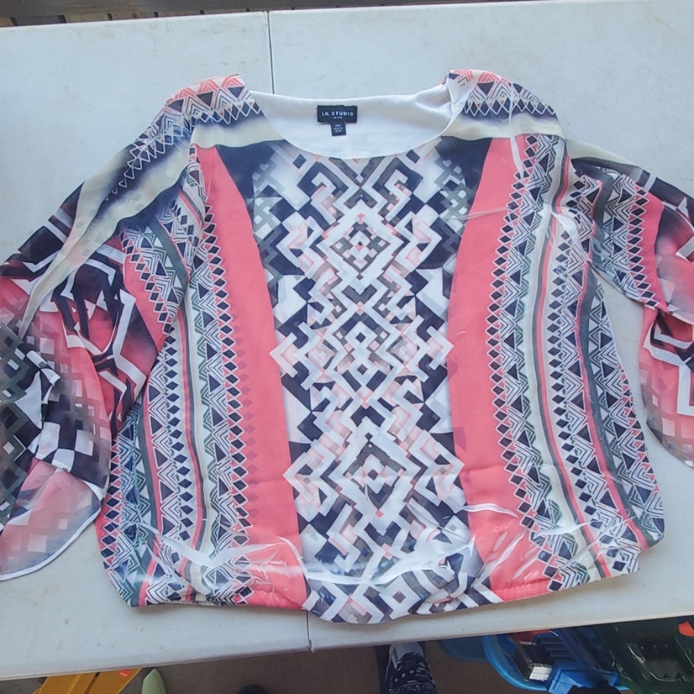 Women blouse